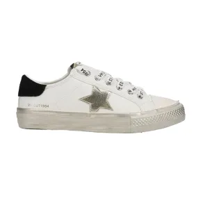 Alive 22 Metallic Lace Up Sneakers