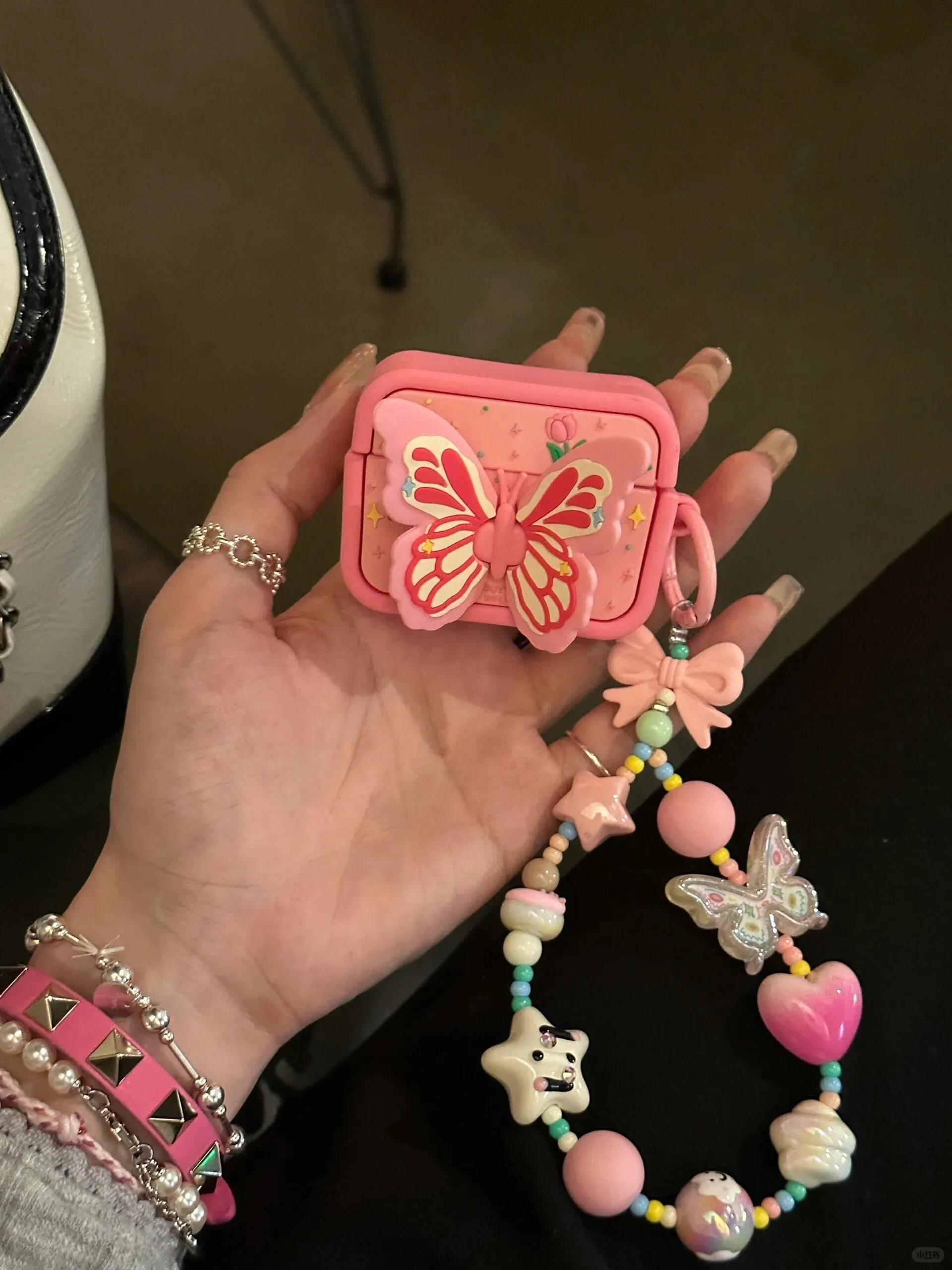 Cute Pink Foldable Butterfly Wings Stand Design Protective Cover AirPods Case   Beads Strap for AirPods 1 2 3 Pro 2 Generation Shockproof