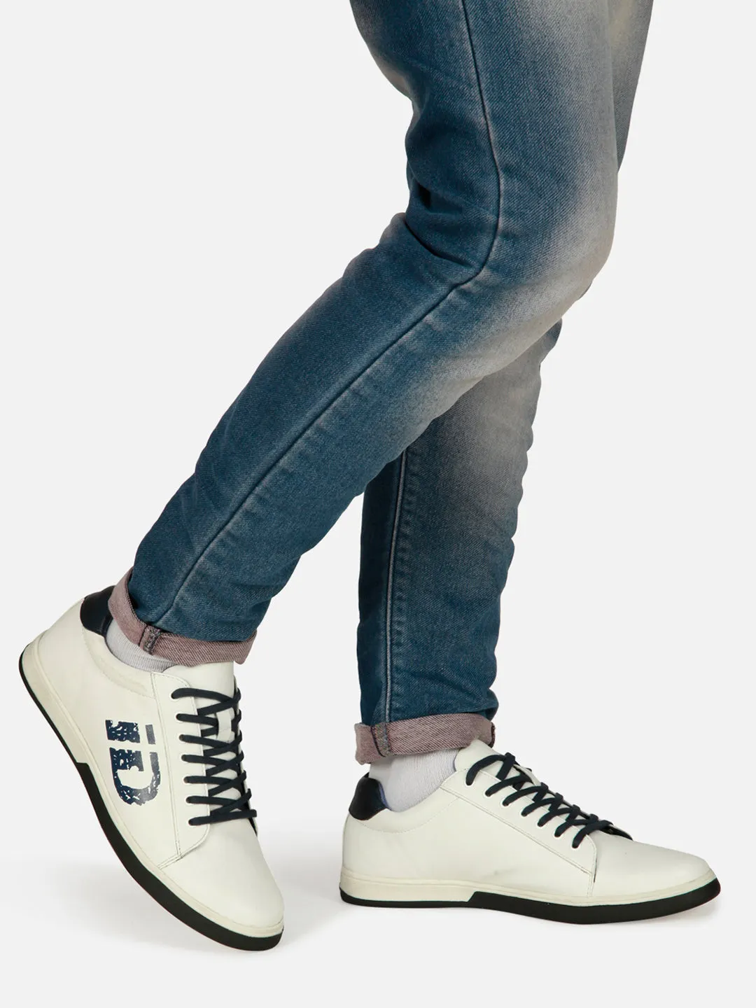 Men's White iD Signature Round Toe Lace Up Casual (IX1025)